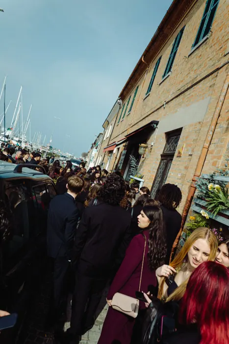Partecipanti lungo la strada — Cento Giorni 2026